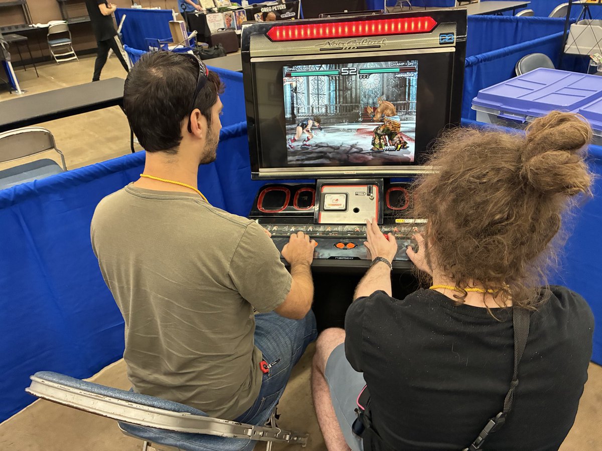 Mattikus_'s tweet photo. We at #Retropalooza this year! Come se me! https://t.co/kC8V8vFApC