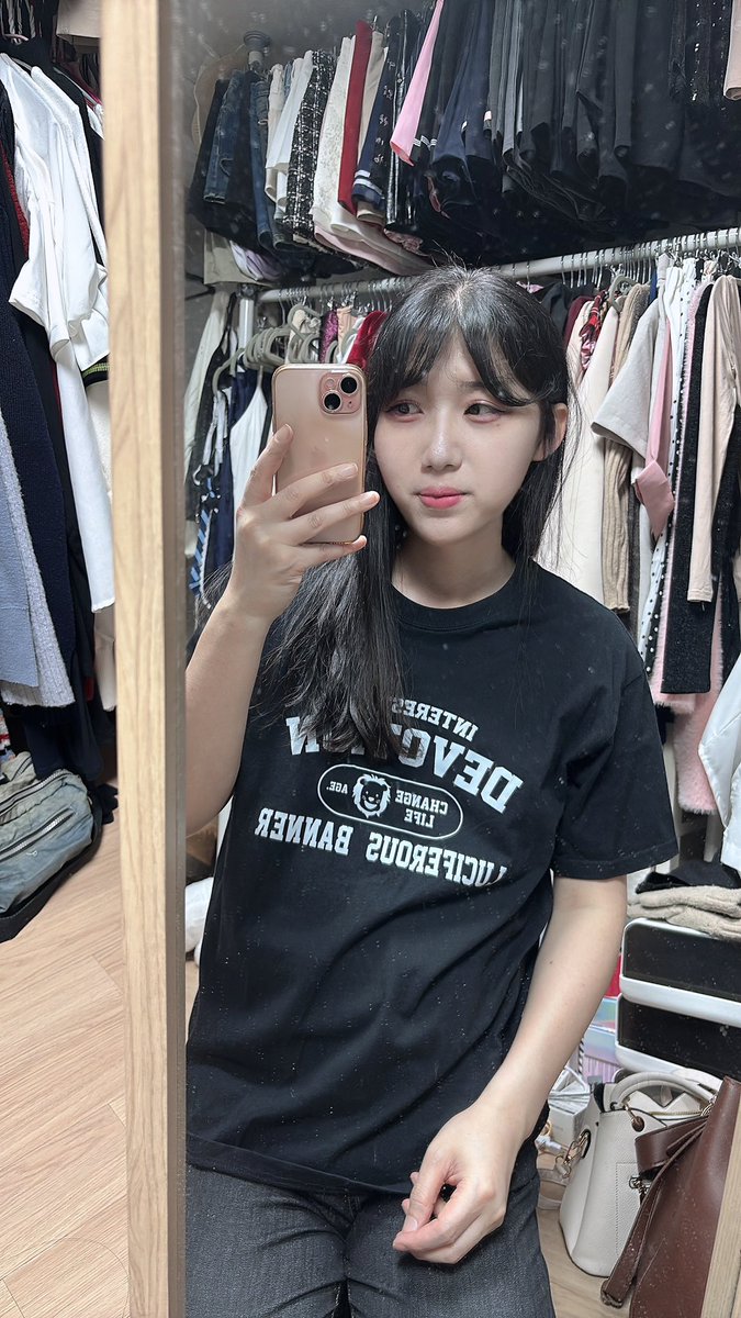 🍭지은🍫Lee tweet media