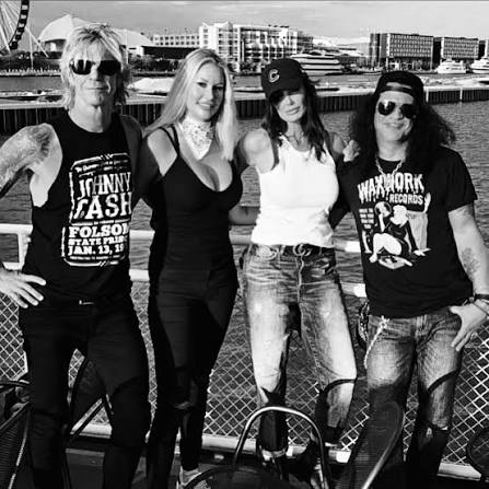Tenderness_Army's tweet photo. Happt birthday to the sweet @meeganhodges 🤍

@duffmckagan, @SuHolmesMcKagan, @slash 

#duffmckagan #susanholmesmckagan #slash #tendernessarmy https://t.co/gV4rbhotwU