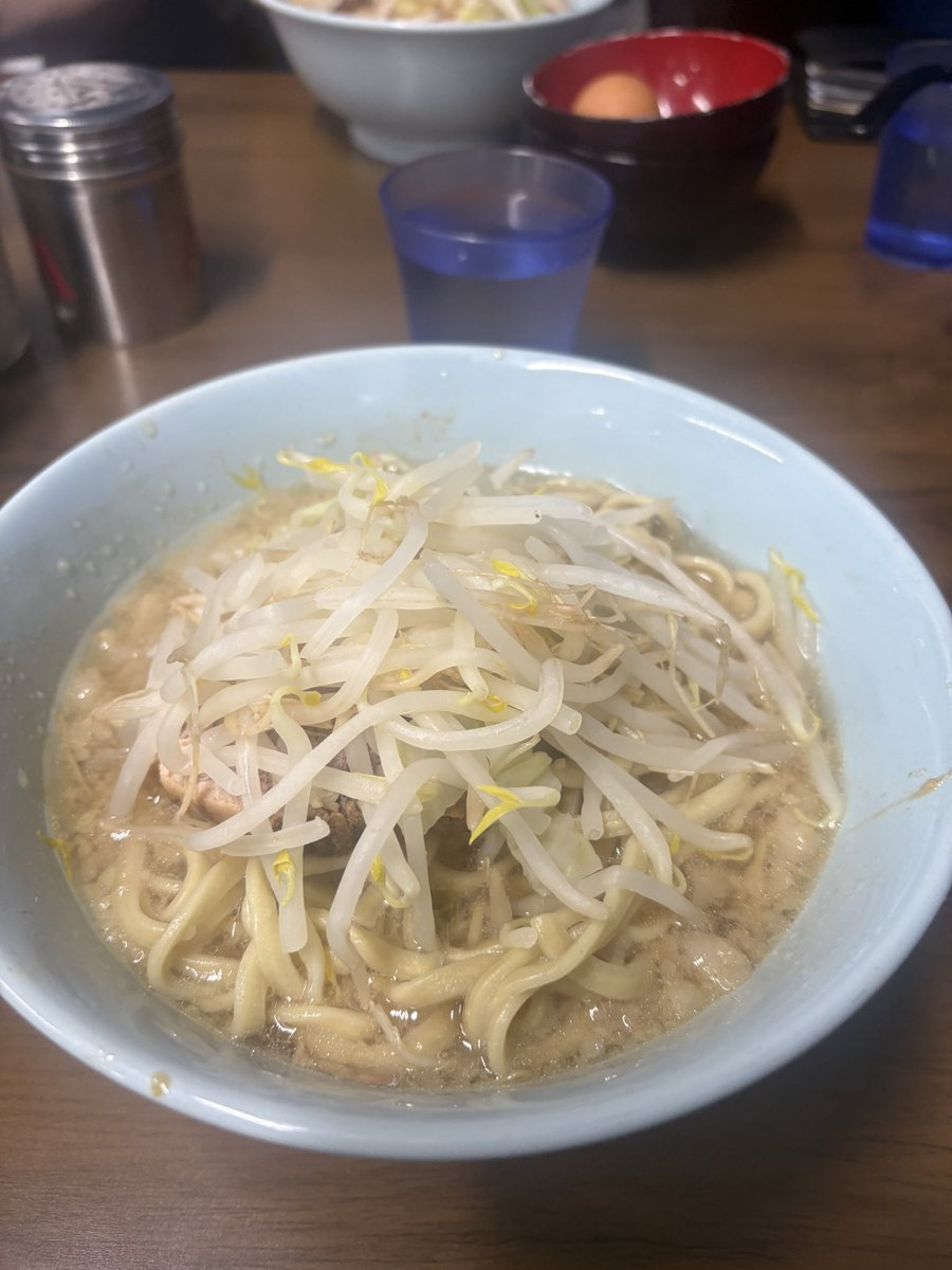 レオン tweet media
