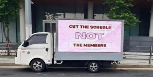 heevanly_evan's tweet photo. These are trucks that are infront of hype today .. yes we won’t give up, ENGENE will not give up no never . We will not let ot6 fanchants discourages us 😁 https://t.co/67aJn6UAae