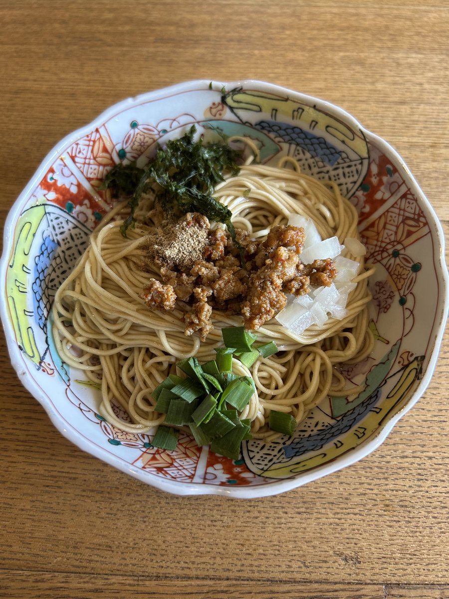 Fuzzy929's tweet photo. 中華そば　渦
•チャーシュー麺(醤油)        
  のり増し　　　　　
•和え玉　　　　　　
•台湾和え玉(ハーフ) https://t.co/oasvxuE5MZ
