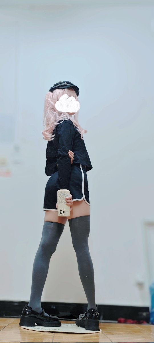 一个网友c tweet media