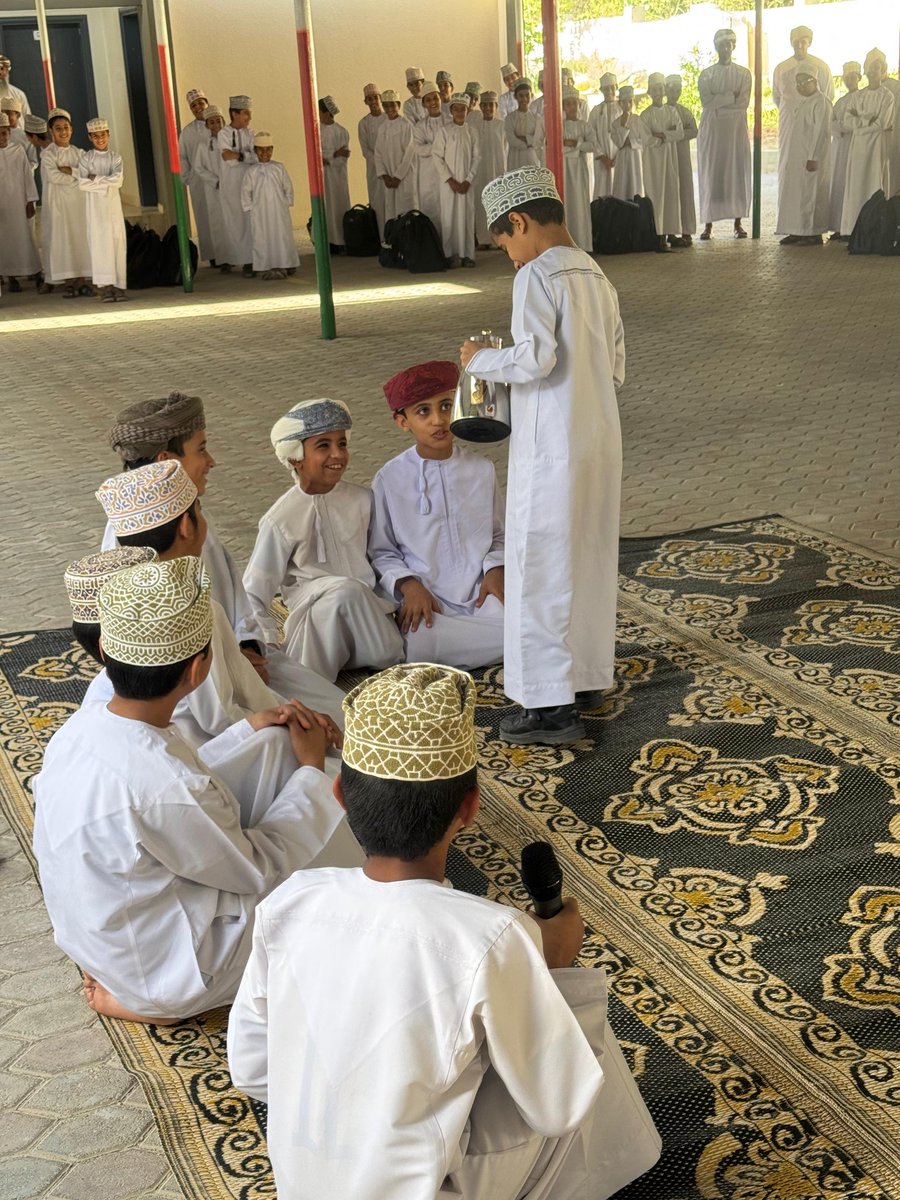 abu_school's tweet photo. زار المدرسة اليوم الأثنين 11-5-2026 طلبة الصف الرابع بمدرسة سنت ، حيث قدموا برنامجا إذاعيا مميزا ، بعدها تجولو في الفصول الدراسية وغرف المعلمين ، وتم تكريم الطلبة بهدايا رمزية ، الجدير بذكره أن المدرسة تنفذ هذه الزيارة بشكل سنوي للصف الرابع القادمون إليها العام المقبل. https://t.co/NkVoiJYB5d