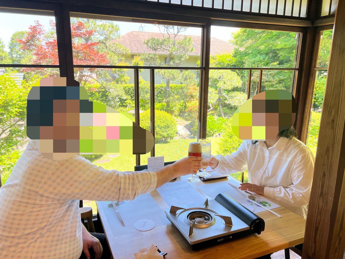 watchkj's tweet photo. 母の日の��レゼントに葉山牛のしゃぶしゃぶとすき焼きを食べに来ました😊
昨日テレビで見かけたのですぐに予約しました。
#sasho
#鎌倉 https://t.co/vGFEqZG6vH