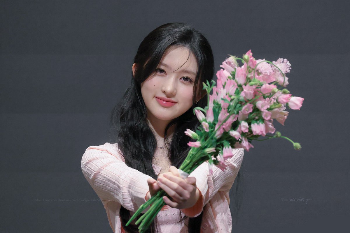 Gaeul tweet media