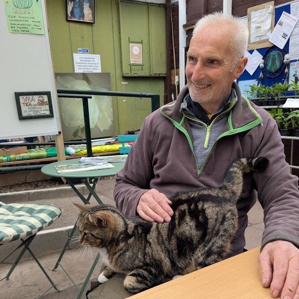 Robert Allotment cat,now helped by Janet & Amanda tweet media