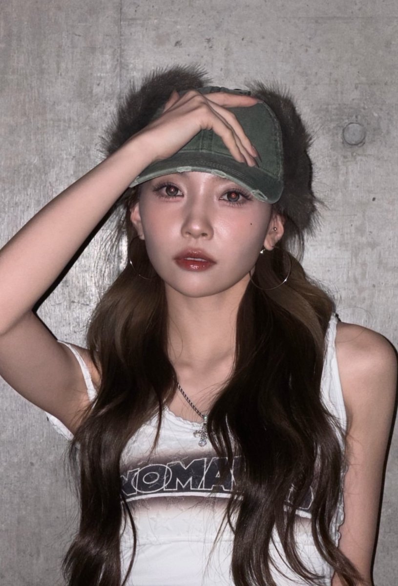 O39iu6b8jslNqR6's tweet photo. 同日同人物なんてね https://t.co/Za8SadN4cR
