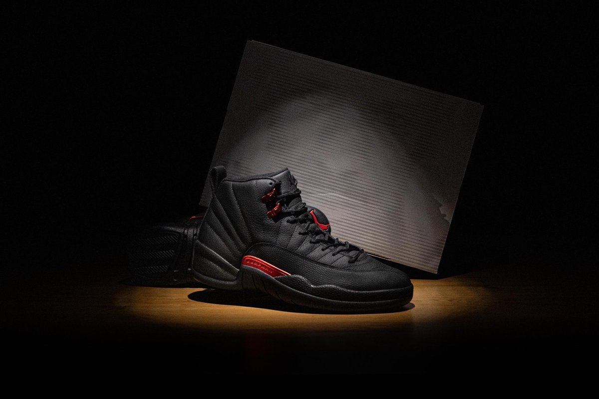 ⭐BLOODです⭐ JORDAN BRAND AIR JORDAN 12 RETRO 