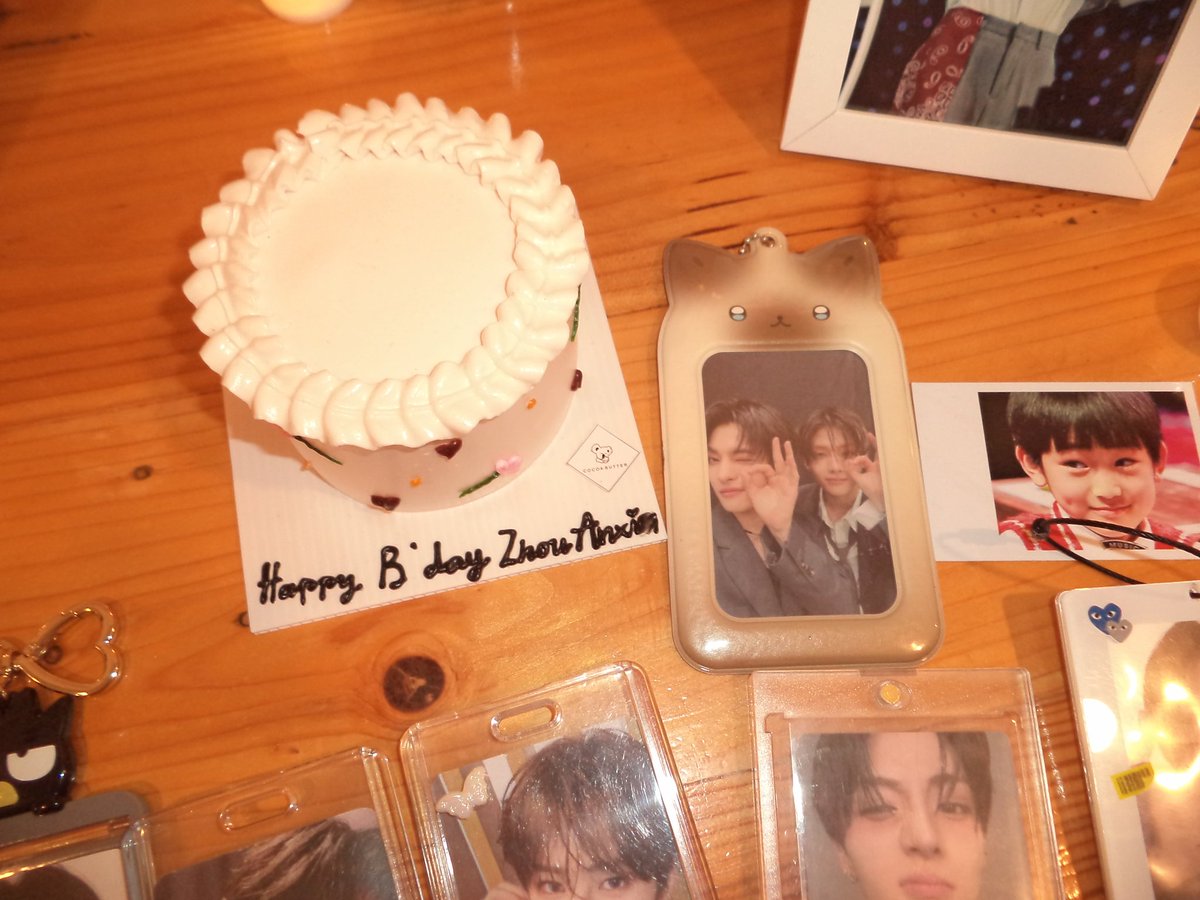 projectforallyz's tweet photo. Zhou Anxin Cafe event 
"Zhou Anxin Journey” 
Minggu, 21 Desember 2025
Djiwa coffe 

By projectforallyz 🎀🌷 https://t.co/rTNWdgukcw