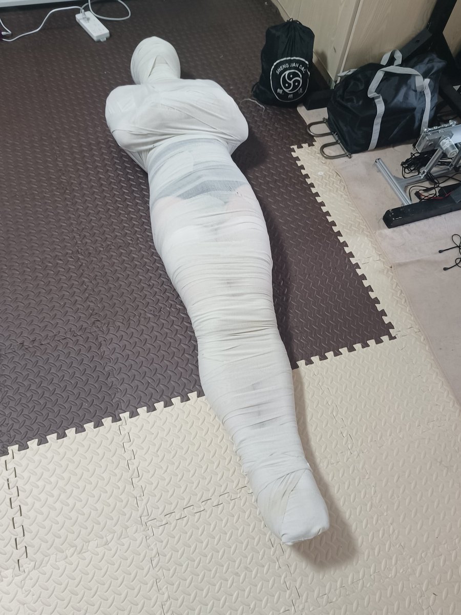 大漠漠丶 tweet media