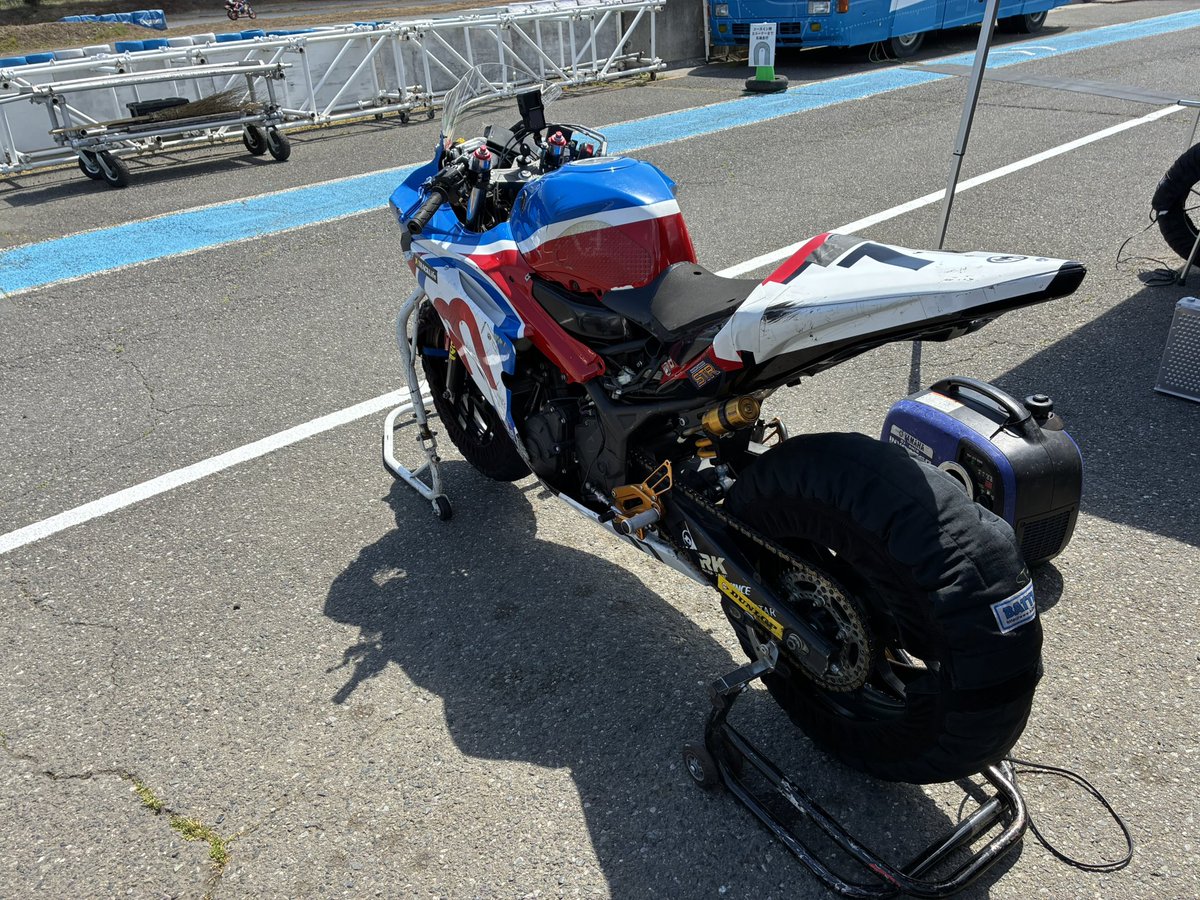 中々バイクがポンコツ過ぎてダメだあ〜 良い汗かくに予定変更（笑）