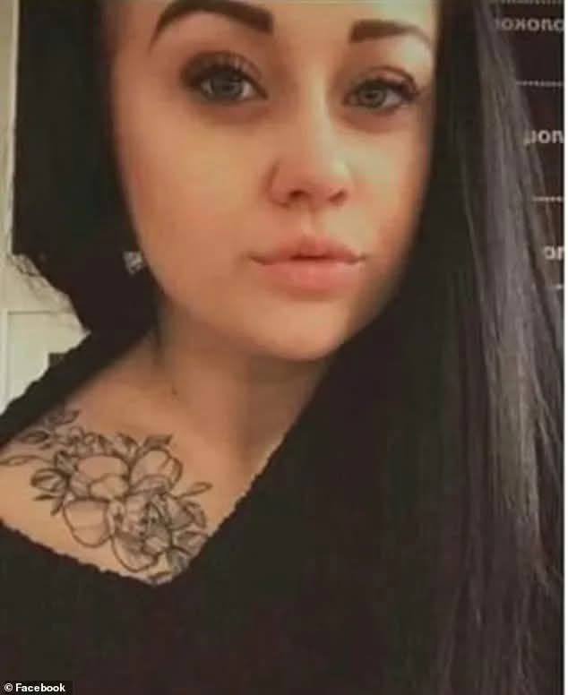 😭🇺🇦Karina Yershova, 23 years old.
Bucha.
She was seized by the occupiers on a city street around March 10, 2022.
After her body was found in a mass grave on the grounds of the Church of St. Andrew the First-Called and All Saints, it was determined that the young woman had been