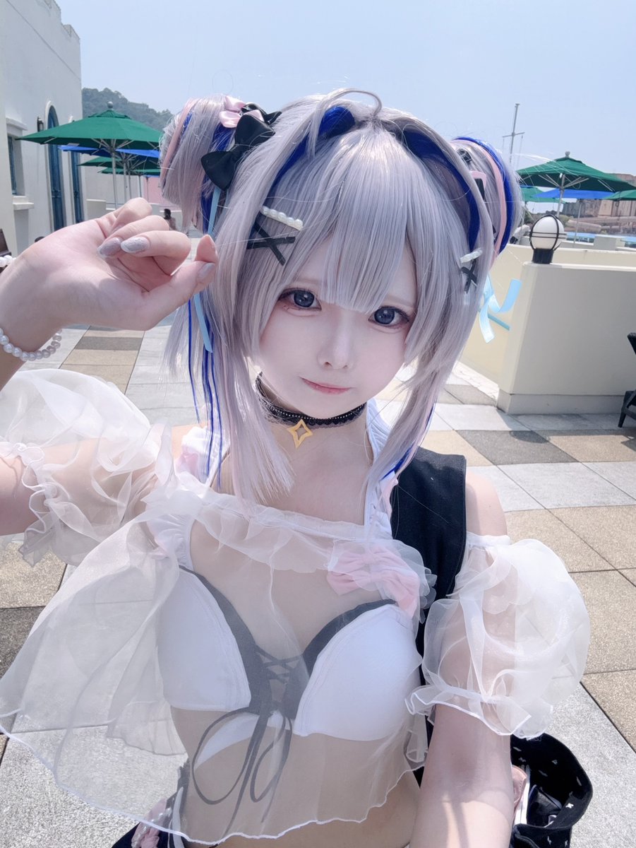 mahina_cos's tweet photo. 最近暑いから夏を感じるね🥵☀️

今日21:00スペース！だけどどこでやるんだ？😯 https://t.co/wk9fK6EBH2