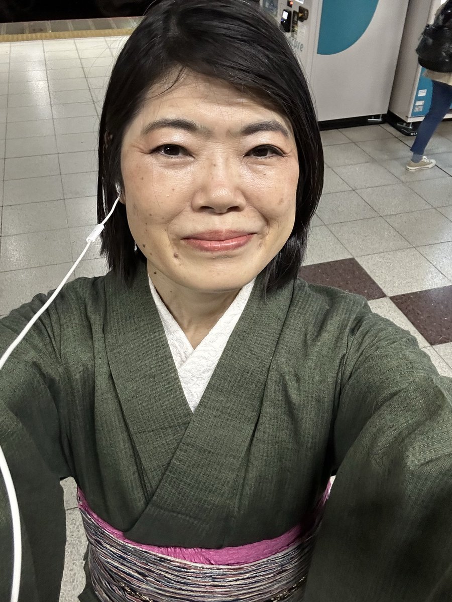 master_minmin's tweet photo. #上野藤木屋 #浴衣屋わそべ 出勤します!
お待ちしています♪
#Tシャツ襦袢 #レディースL
#ラジアル底草履
#足袋 #柄足袋 #糸のそよ風工房
#浜松しじら #染織こだま
#名古屋帯
#帯揚げ #KICCA
#帯留 #加花 #KAHANA
#たかはしきもの工房
#キモノブラ
#ローライズステテコ
#腰すっきりパッド https://t.co/5hvs7V4sXx