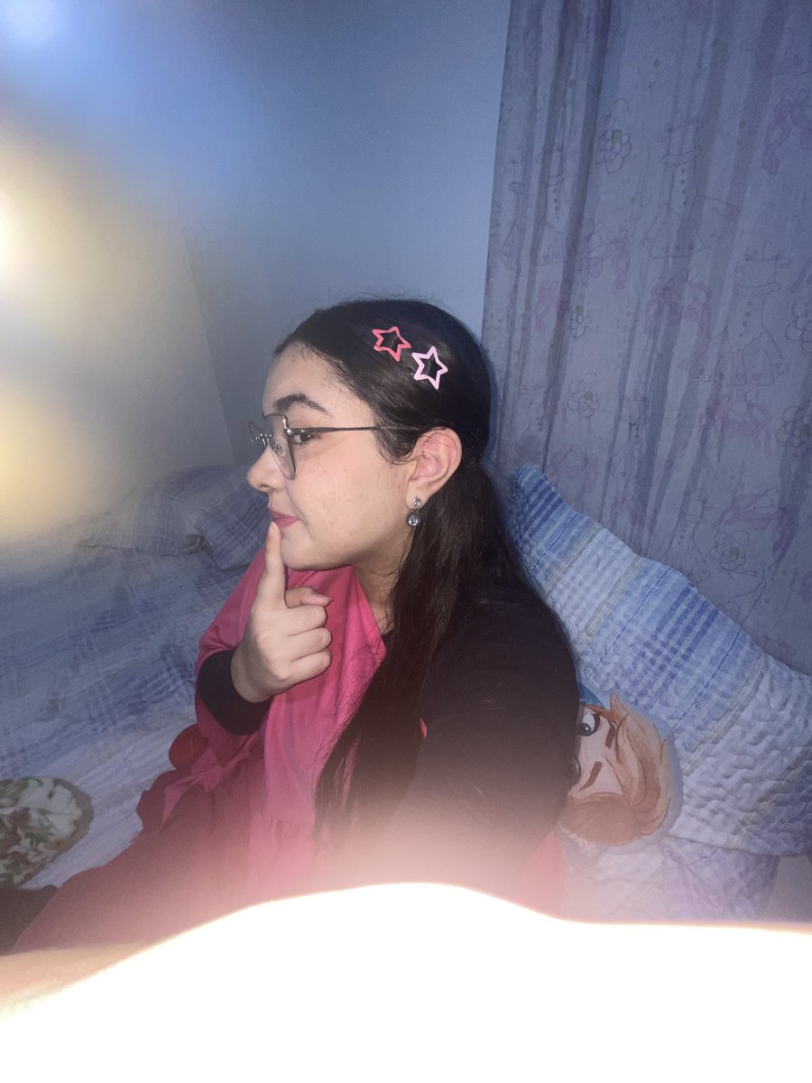 jennie is GREENGREEN tweet media