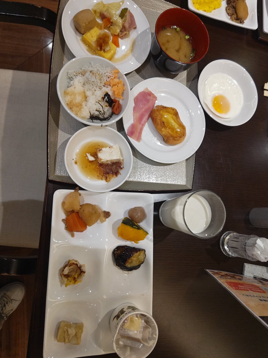 BjJTbWg870GOm15's tweet photo. 旅行2日目
朝ご飯ゆっくり食べて
もうチェックアウト🥹
素敵なおもてなしを
ありがとうございました🥰
さーて
次の観光はどこにしようかな~
#KIDPHENOMENON
#AceInTheHole
聴いて気分上げていきます👍
https://t.co/yH4OHWhNHS https://t.co/hgzu26NuKn