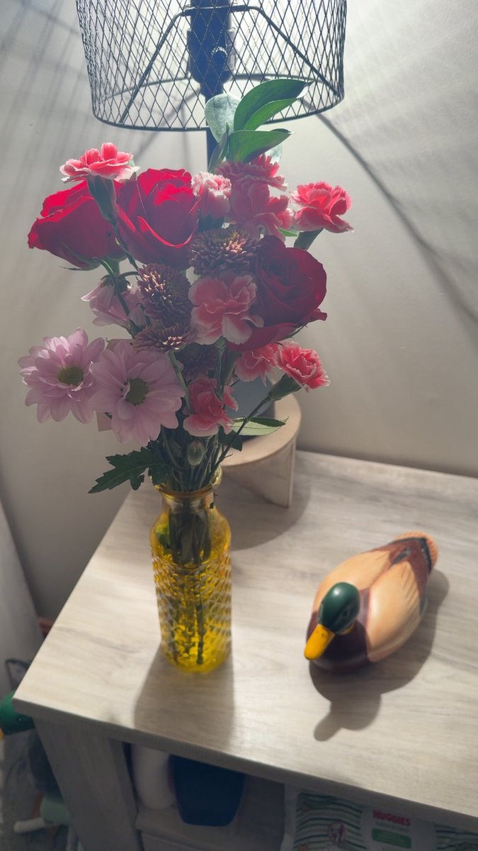 allison_pierce's tweet photo. So thankful for all the people in my life who has made my first Mother’s Day so special when they didn’t have to.🩵 https://t.co/Le98tlNKAg