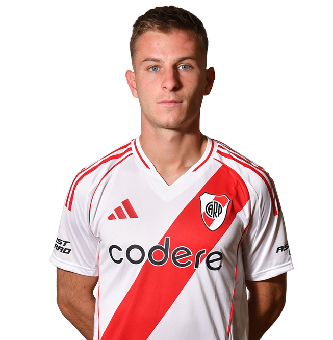 NicoNoble_'s tweet photo. NO NOS OLVIDEMOS DE GALOPPO.

giuliano galoppo, no puede jugar mas en river plate. lo que hizo hoy es una falta de respeto a todo el mundo river, desde los jugadores hasta los hinchas.

el proximo partido, hay que putearlo hasta el final. https://t.co/3csKYpTPyB