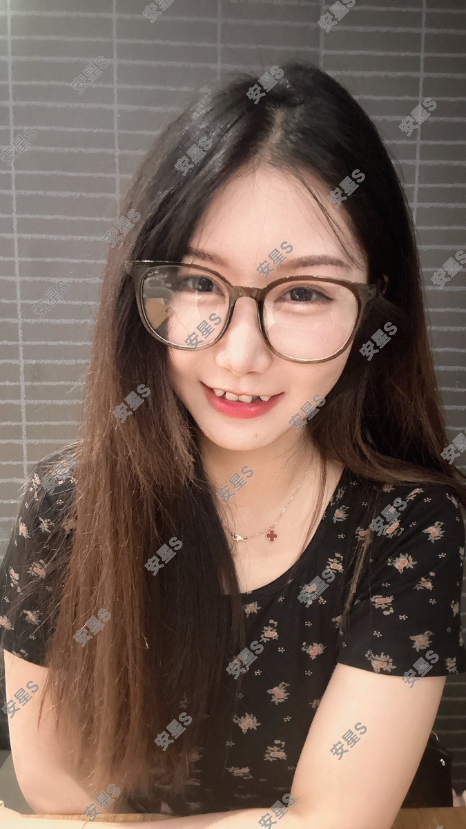MLing700cc's tweet photo. 小说同人定制  添加星星s 联系方式过门槛备注 FOOT 送同人定制小说（短篇连载）下方可预览 https://t.co/Eu0qyou6K6