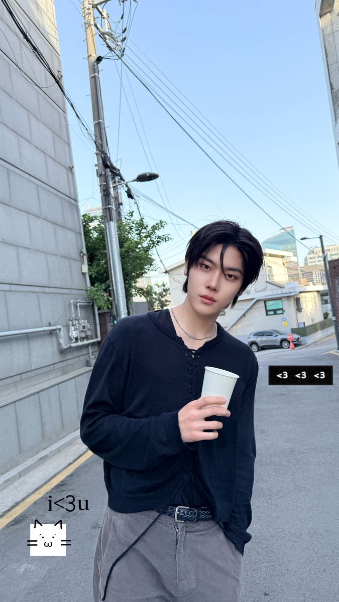 ์ฅ, Yeojun. tweet media