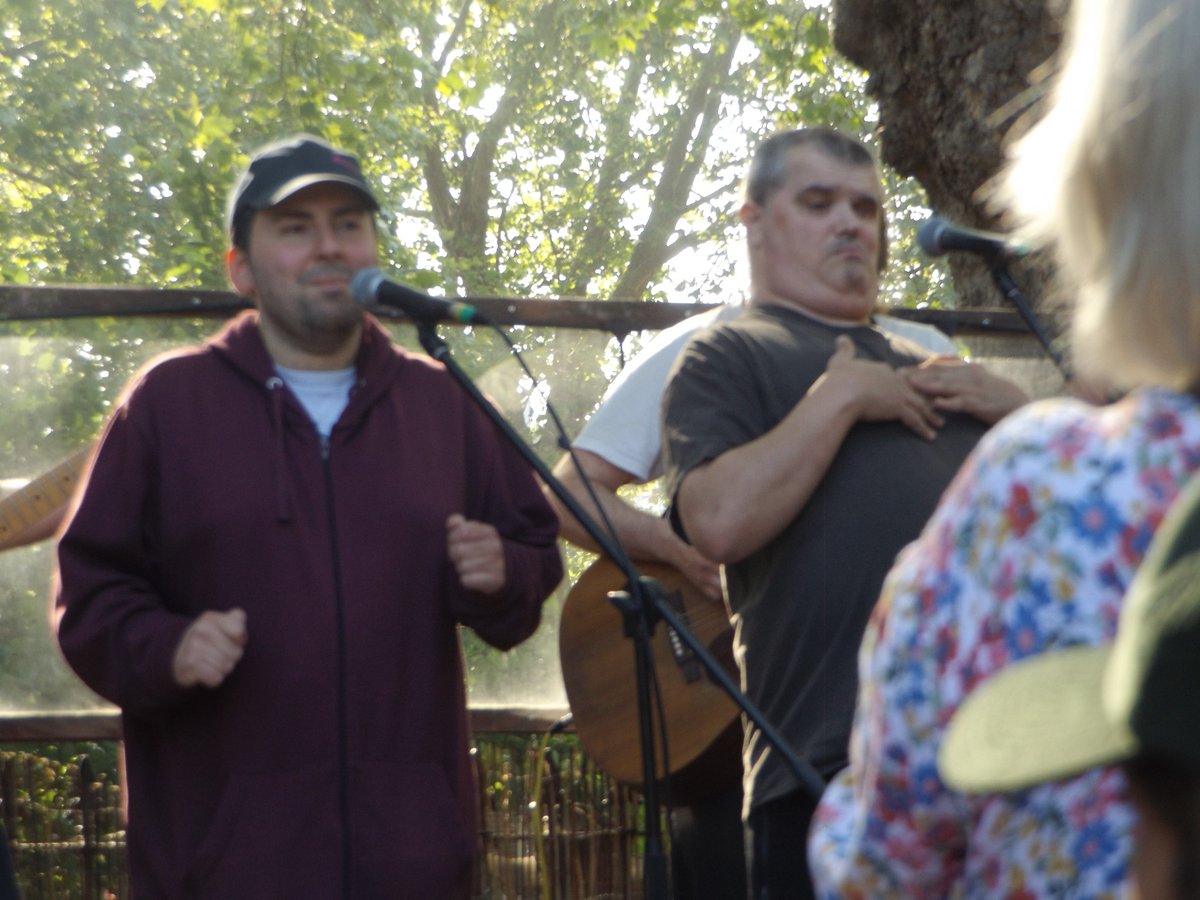 WestLondonMiddx's tweet photo. #HanwellHootie 2026 #StuartOConnor performing with #SamWilloughby, #ScottIrons and #TrevorJones at #TheGreenW7 #Hanwell on Saturday 9th May 2026.
@GloryHunterFoot @ImpacttheatreUK https://t.co/OSF8oiFKP9
