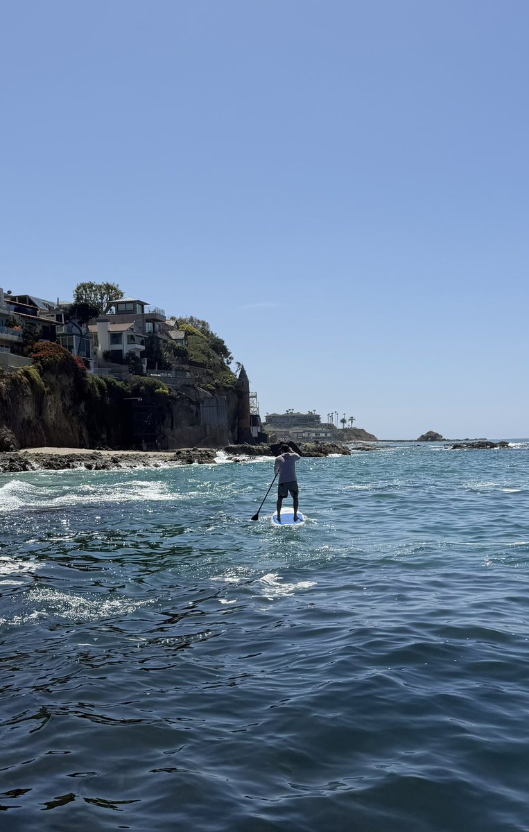 RadicalRP's tweet photo. Had a blast in California all last week and into the weekend. Huge thanks to my childhood friend Duke for hosting me in Laguna Beach, where the trip kicked off. Spent a few days in a row stand up paddling along the coast with epic conditions! #Aloha 🌴🌊✨ https://t.co/lbPZfZ42kR