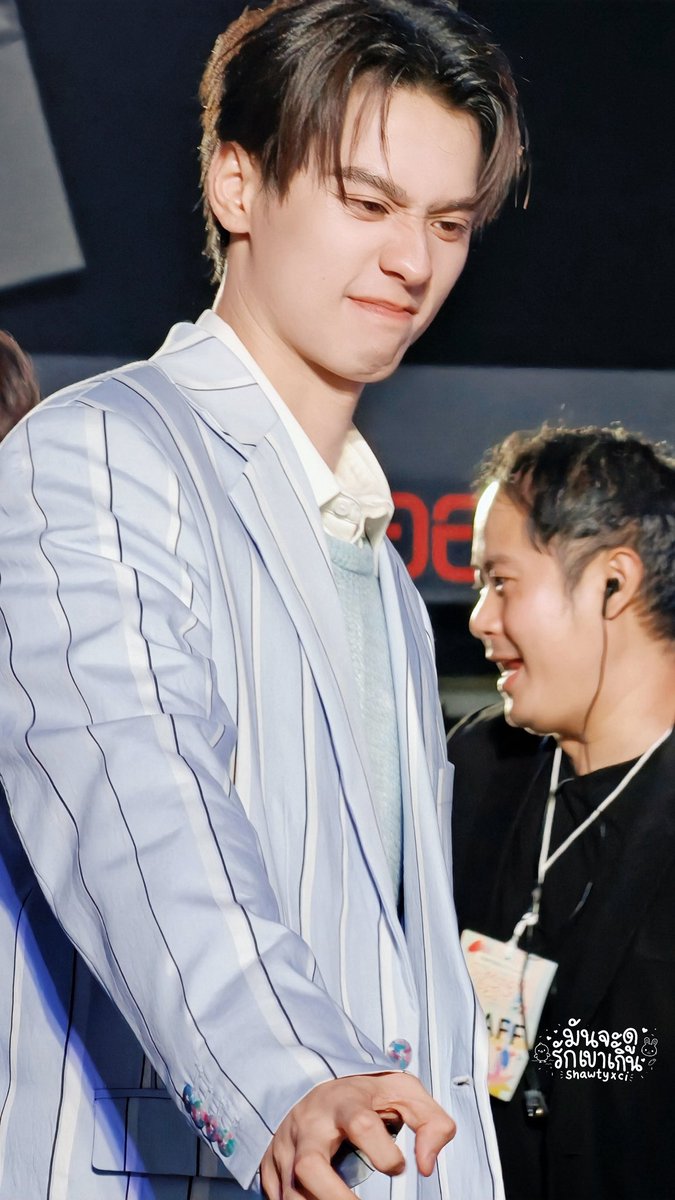 ◜✧ มันจะดูรักเขาเกิน ʚɞ ˚｡⋆ tweet media