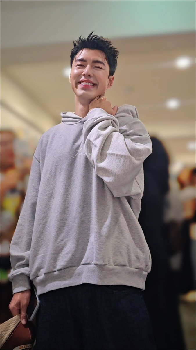 มูจะทำไมกึง(ธอรอ)*๓๙ tweet media