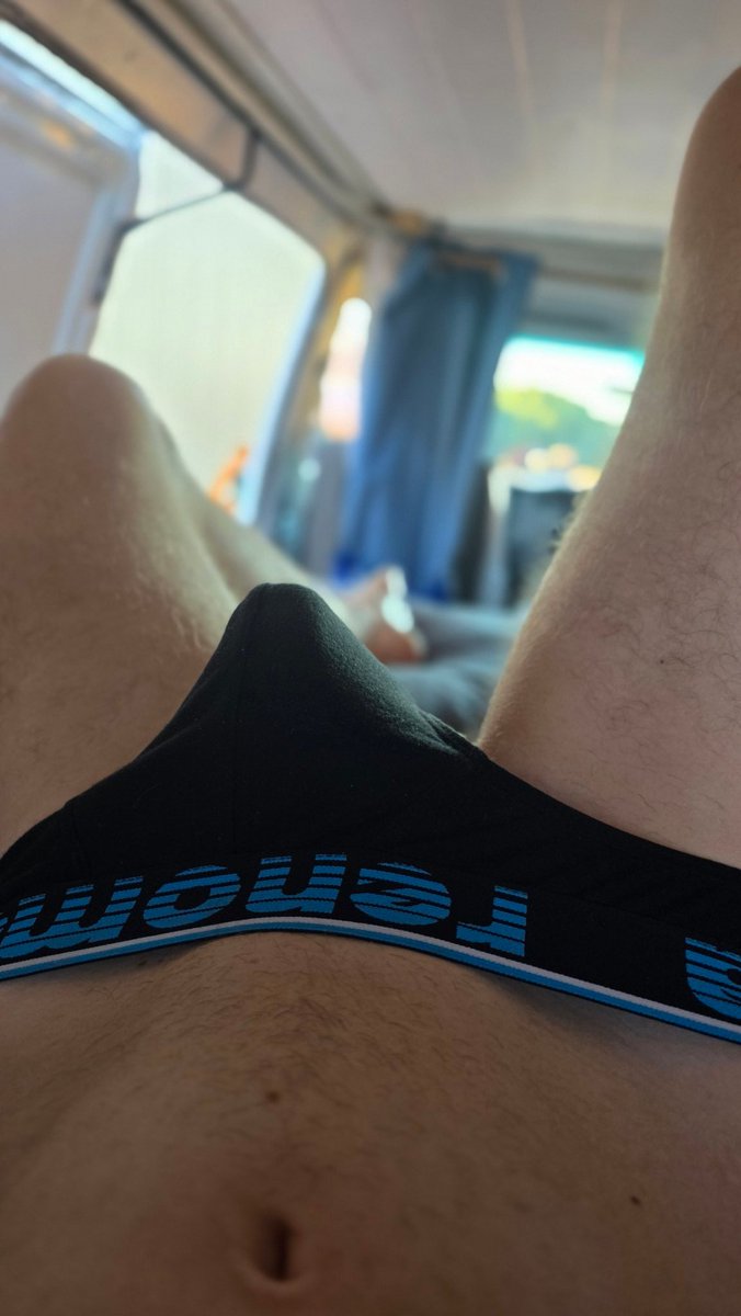 PureMathew's tweet photo. Good morning guys! ☀️
Who else is coming over for a cuddle? 👀

#Gay #GayTwink #GayBulge #GayUnderwear #GayFetish https://t.co/oxe2PD24iK