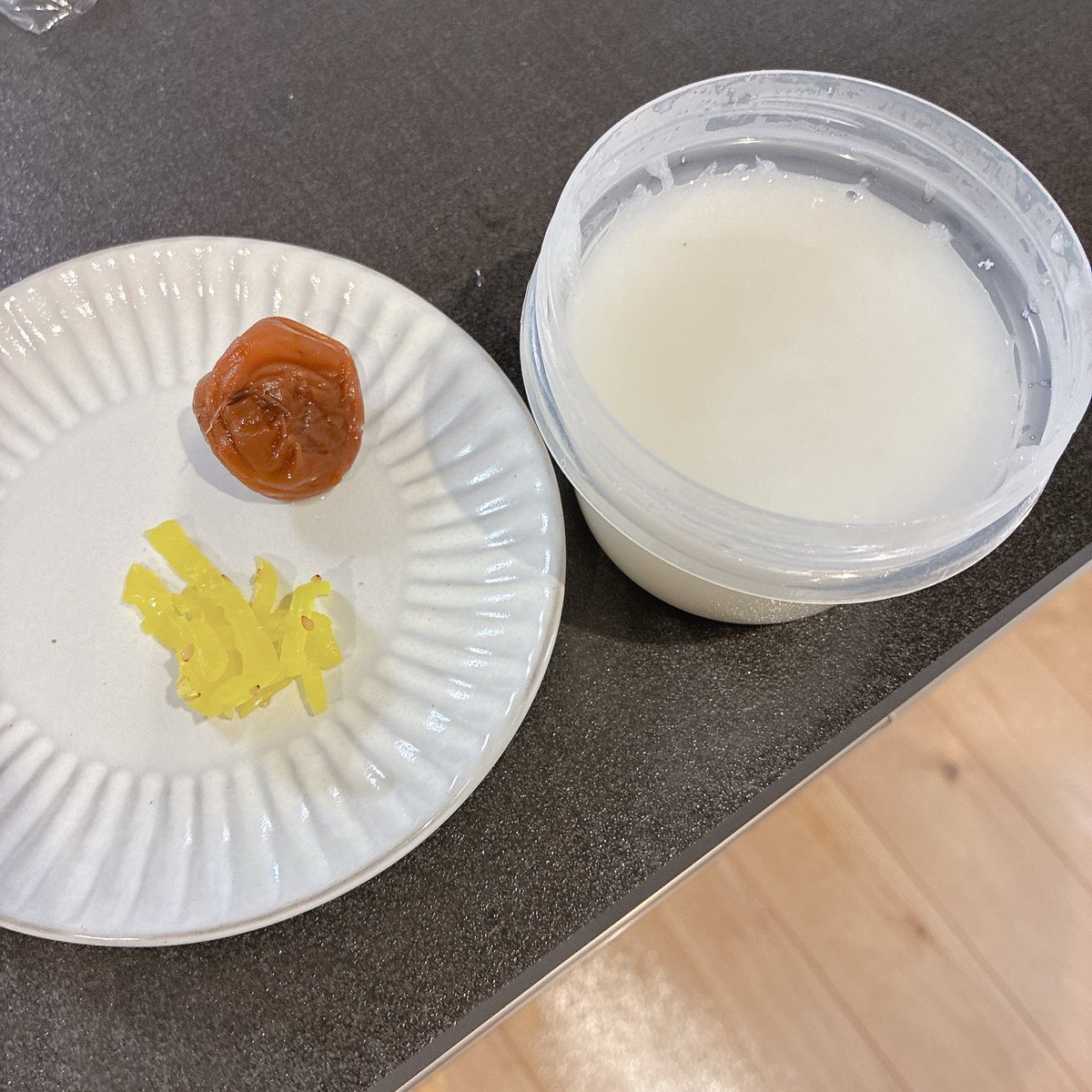 mthr_mr's tweet photo. 今日の朝ごはんは大量の離乳食失敗作 https://t.co/Ccl1NmEII4