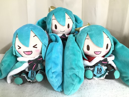【希少品】初音ミク 10周年ぬいぐるみ 紙タグ付き 開封済み中古品 🌟入荷情報🌟】 見てください、この圧倒的な「ふわふわ」感