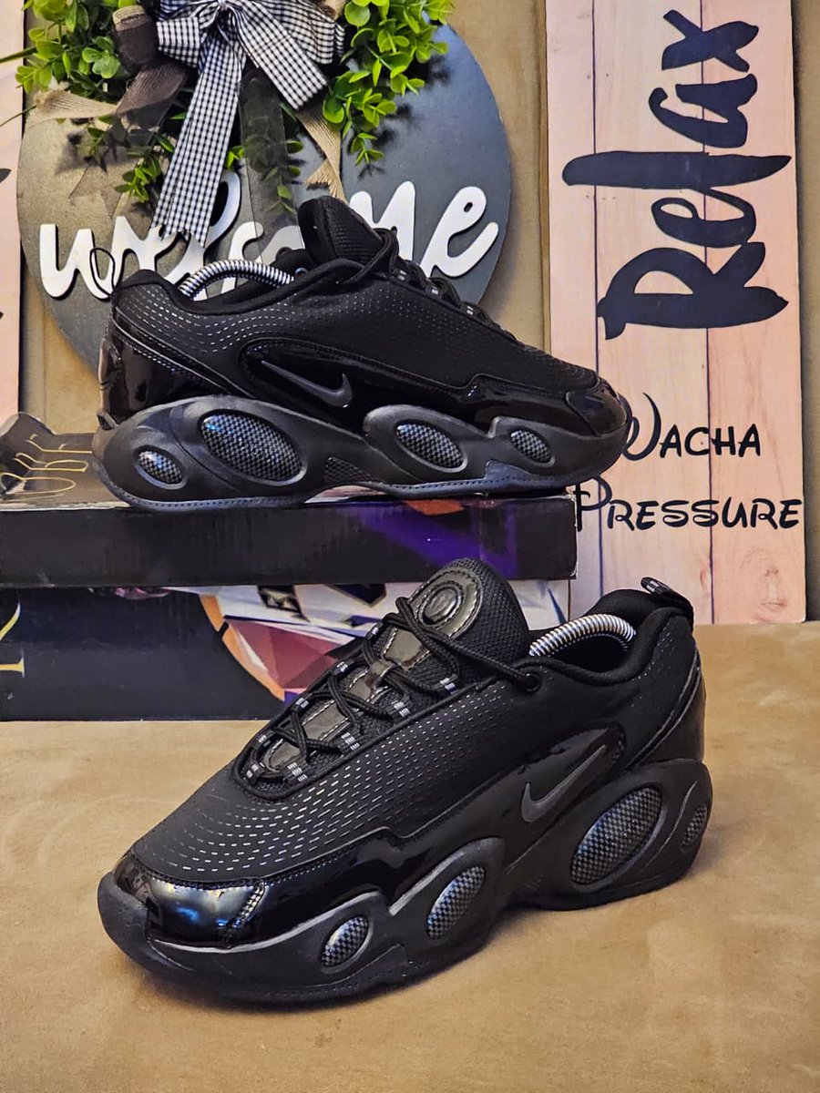 TrigJok's tweet photo. Masaa ni ya kuingia mjengo,leo niko na Nocta Glide zingine mbaya💯kiatu si ya wengi juu wachache tu ndio wanaielewa😎Sizes 40-45 available,price ksh 4300🤑
Delivery done across all counties♻️pay upon delivery within Nairobi ✅️ https://t.co/wgLmiUY1ut