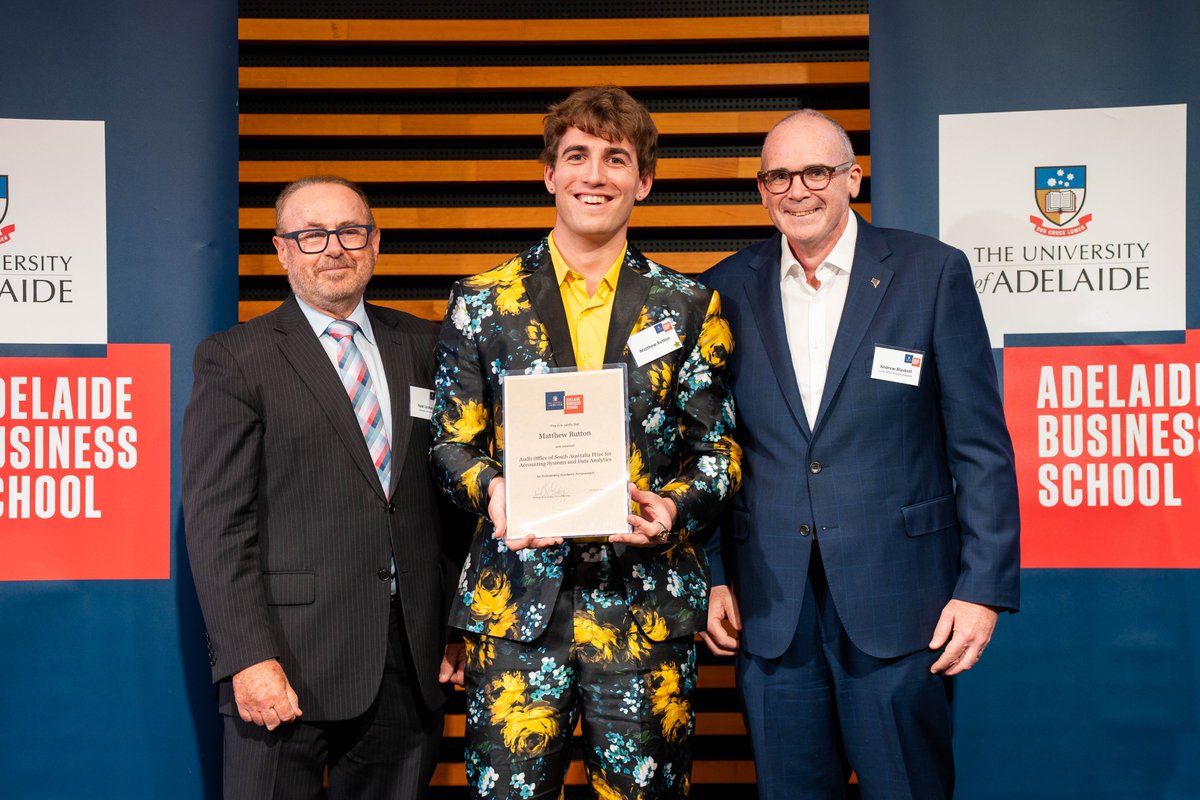 Audit_SA's tweet photo. It was a pleasure to join the University of Adelaide’s Student Prize Awards Night, where Andrew Blaskett, Auditor‑General, presented the Outstanding Achievement Awards in Financial Accounting and Accounting Systems and Data Analytics. https://t.co/T5VzUZVtY6