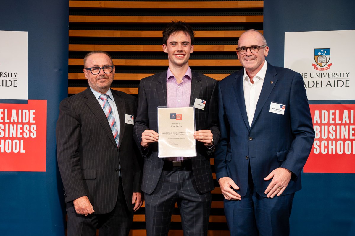 Audit_SA's tweet photo. It was a pleasure to join the University of Adelaide’s Student Prize Awards Night, where Andrew Blaskett, Auditor‑General, presented the Outstanding Achievement Awards in Financial Accounting and Accounting Systems and Data Analytics. https://t.co/T5VzUZVtY6