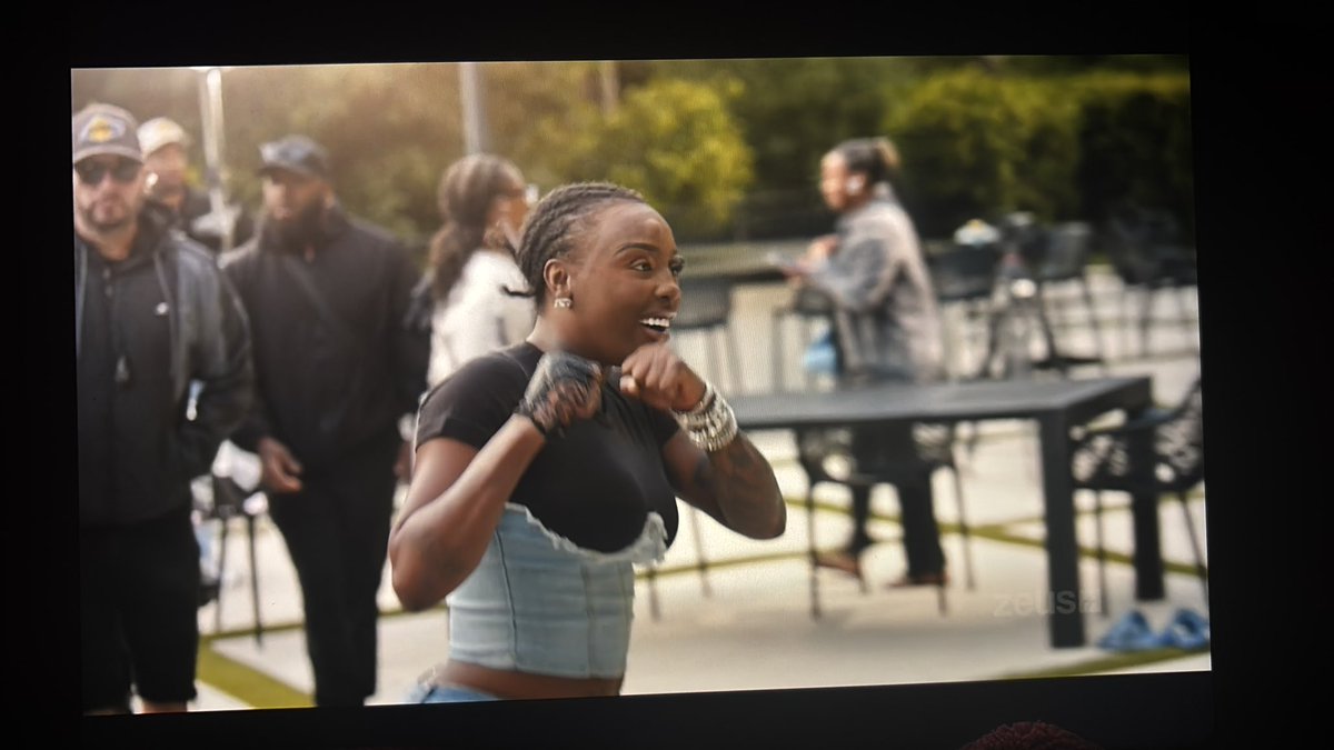 Mccandyland's tweet photo. Bad dollys face after she went a round with ivori omg.. nah dolly
you lost.. #BaddiesUSAChapterTWO #BaddiesUSA https://t.co/0pw8Un3po6