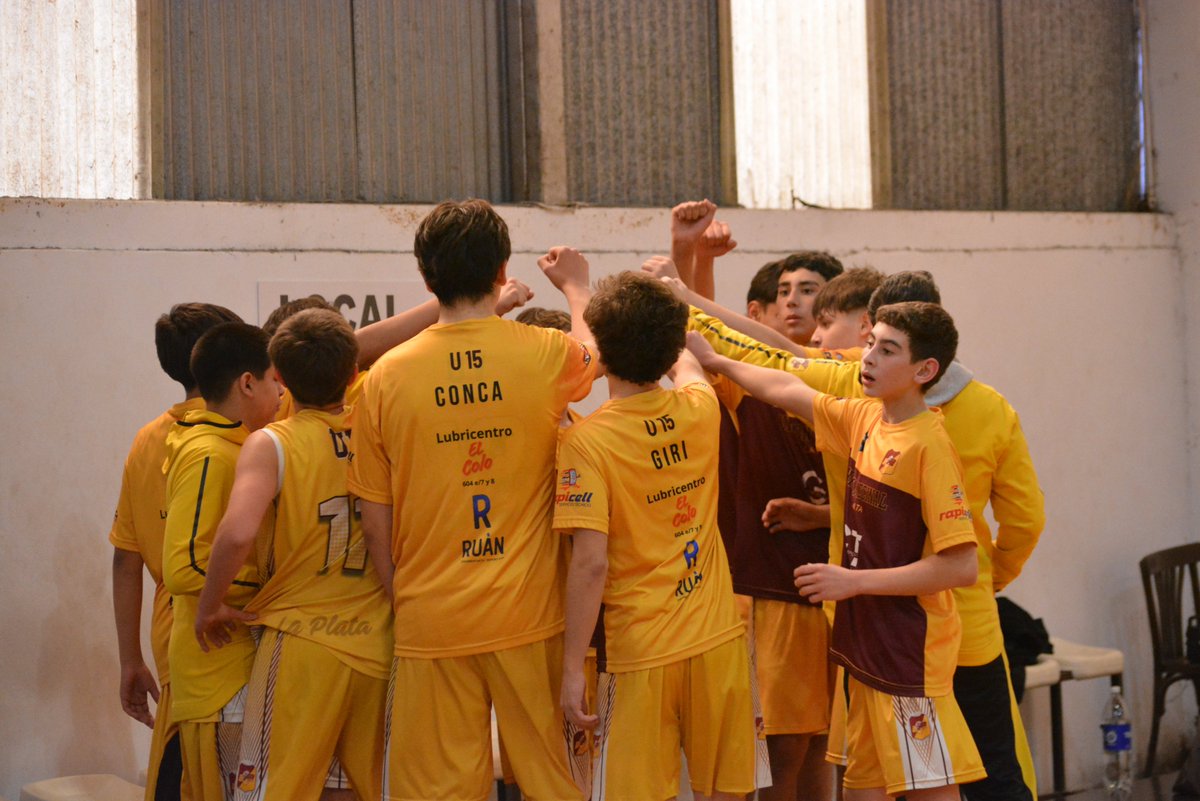 uv_lp's tweet photo. Domingo de Prefederal con las fechas 10 para nuestros U15 y U17.

🟤U15: UV 66 - Racing (Ch) 43
🟡U17: UV 43 - Racing (Ch) 83

¡Vamos Unión!

#AlmaDeBarrio #uvlp2026 https://t.co/7krpcjOAVM