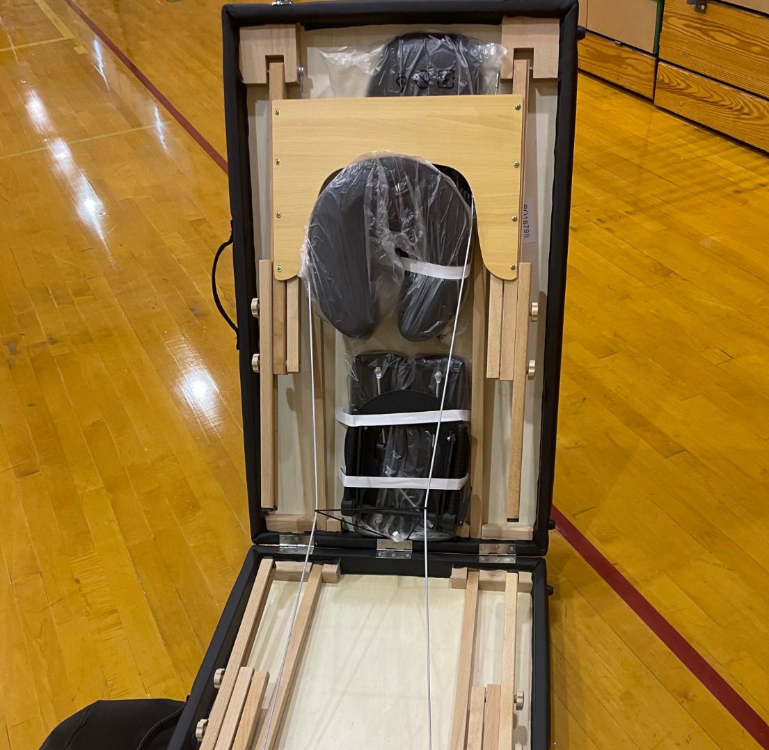 WSATA's tweet photo. Secondary School Athletic Trainers... we have another grant opportunity for you! If you work at a school in need of a new treatment table check out the link below or in our bio and apply by May 22nd!

https://t.co/mSmMLzEImo https://t.co/9nwecsSY7X