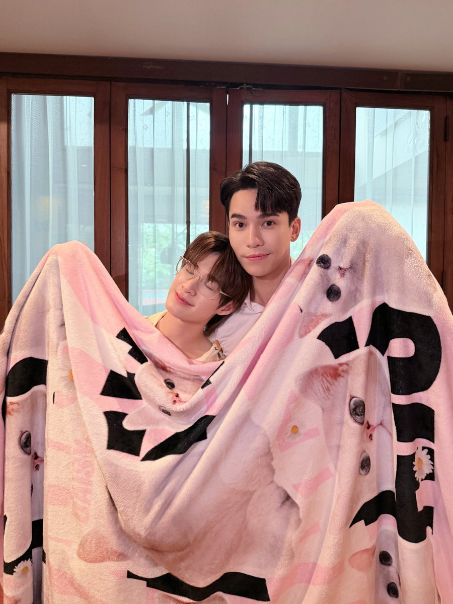 ที่สามของเธอ | Your Third Series tweet media