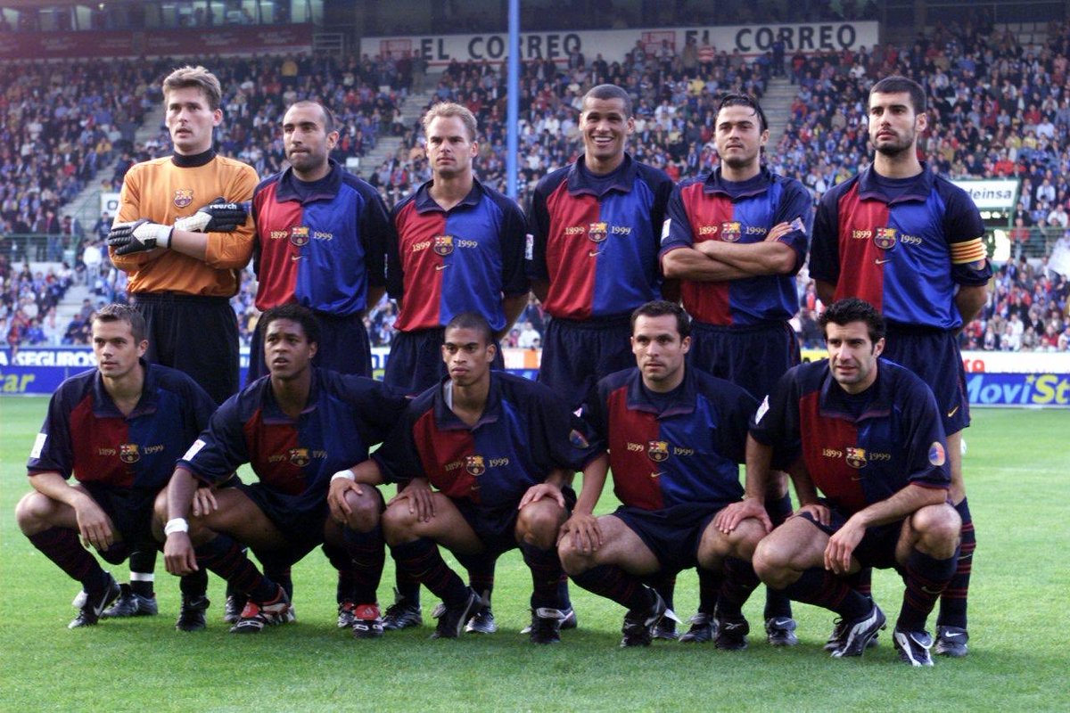 🔵🔴⚫️El Milan y el Barcelona ganaron la Serie A y la Liga en la temporada 98/99. En aquella época ambos conseguían su título 16. Hoy el Barcelona tiene 29 y el Milan 19.