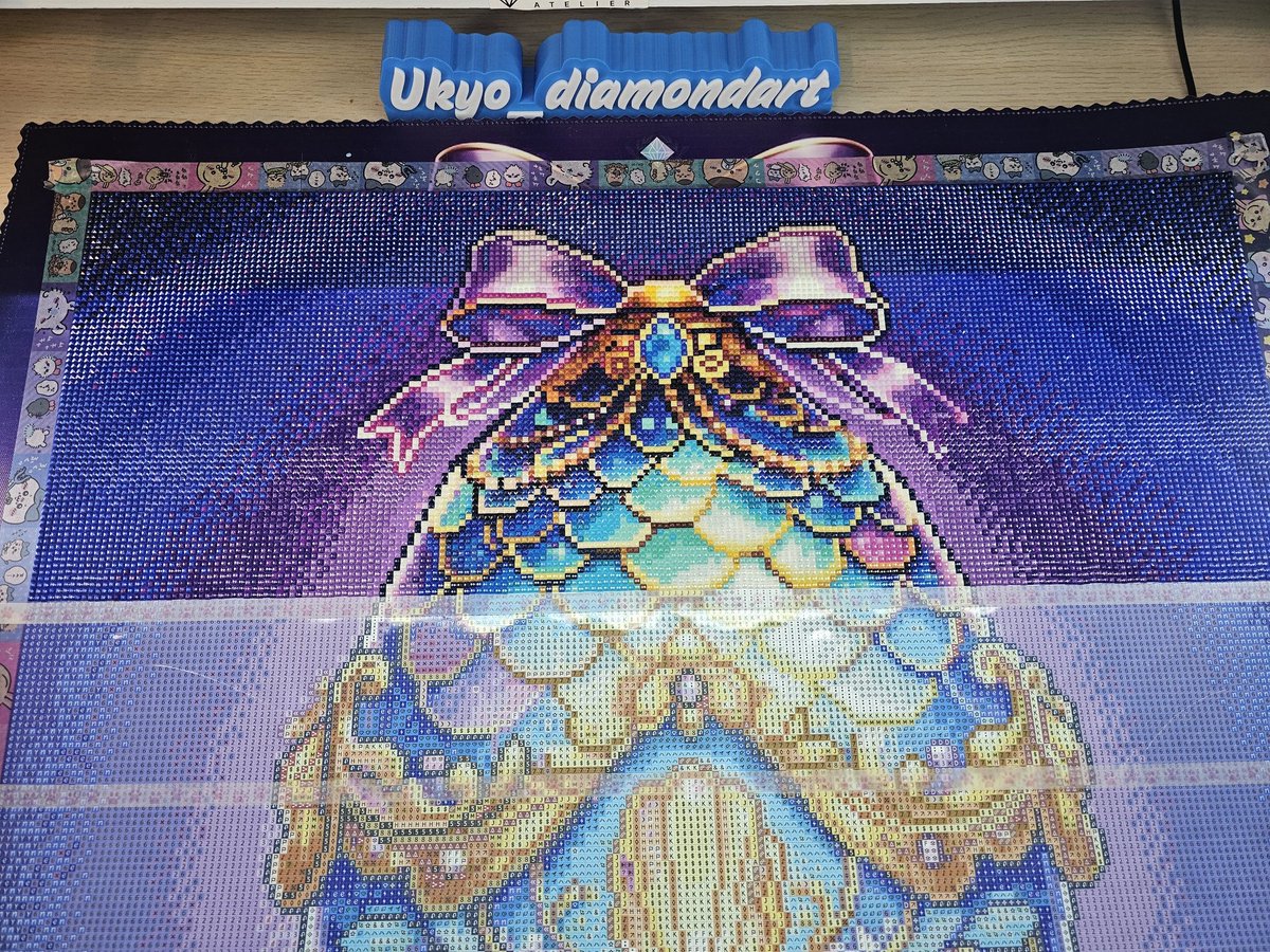 ukyo_love_da71's tweet photo. 3段目まで終了!
約5分の2かな?
ビーズがめちゃくちゃ綺麗だなと思ってたらMELLESさんから今回のビーズの名前はメレスギャラクシードリル!ということでした🥰️ギャラクシーーーー
#MELLES #MELLESDiamondpainting
#ダイヤモンドアート https://t.co/39palLjmKu