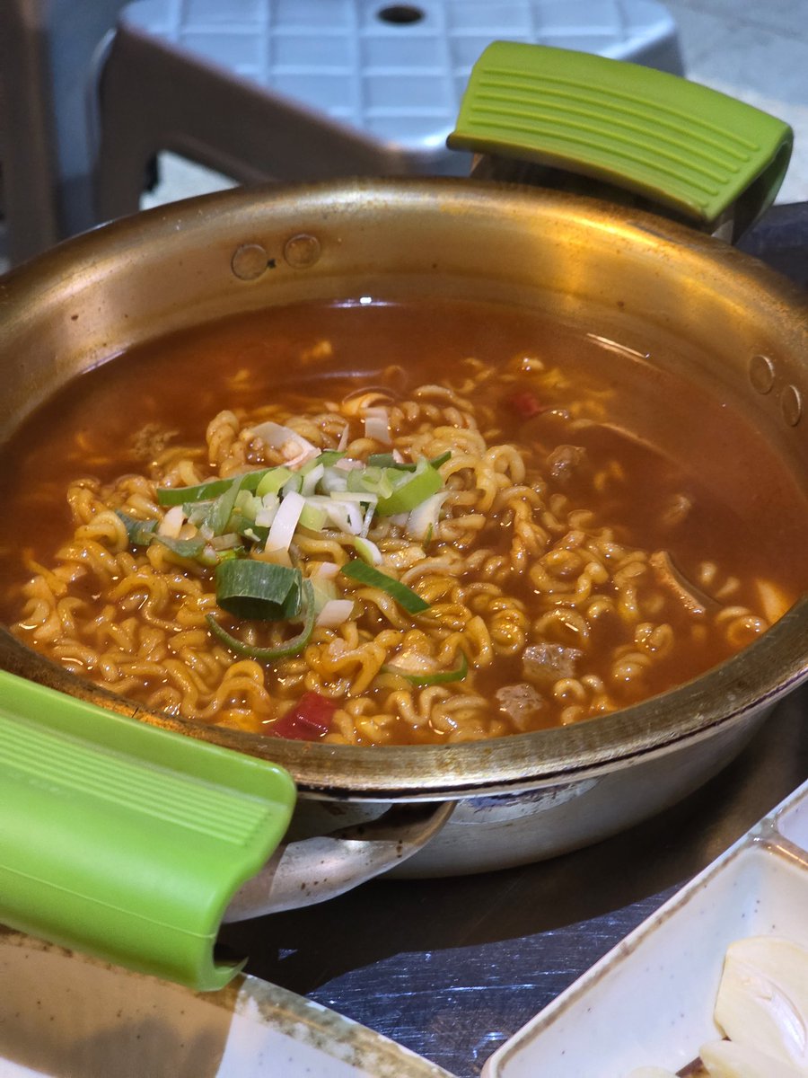 체(리몰)딩 tweet media