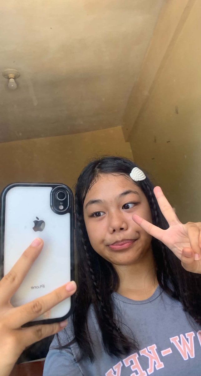 chieeeeee20's tweet photo. Yan nanaman sya😍🥰 https://t.co/0rauTfpJzL