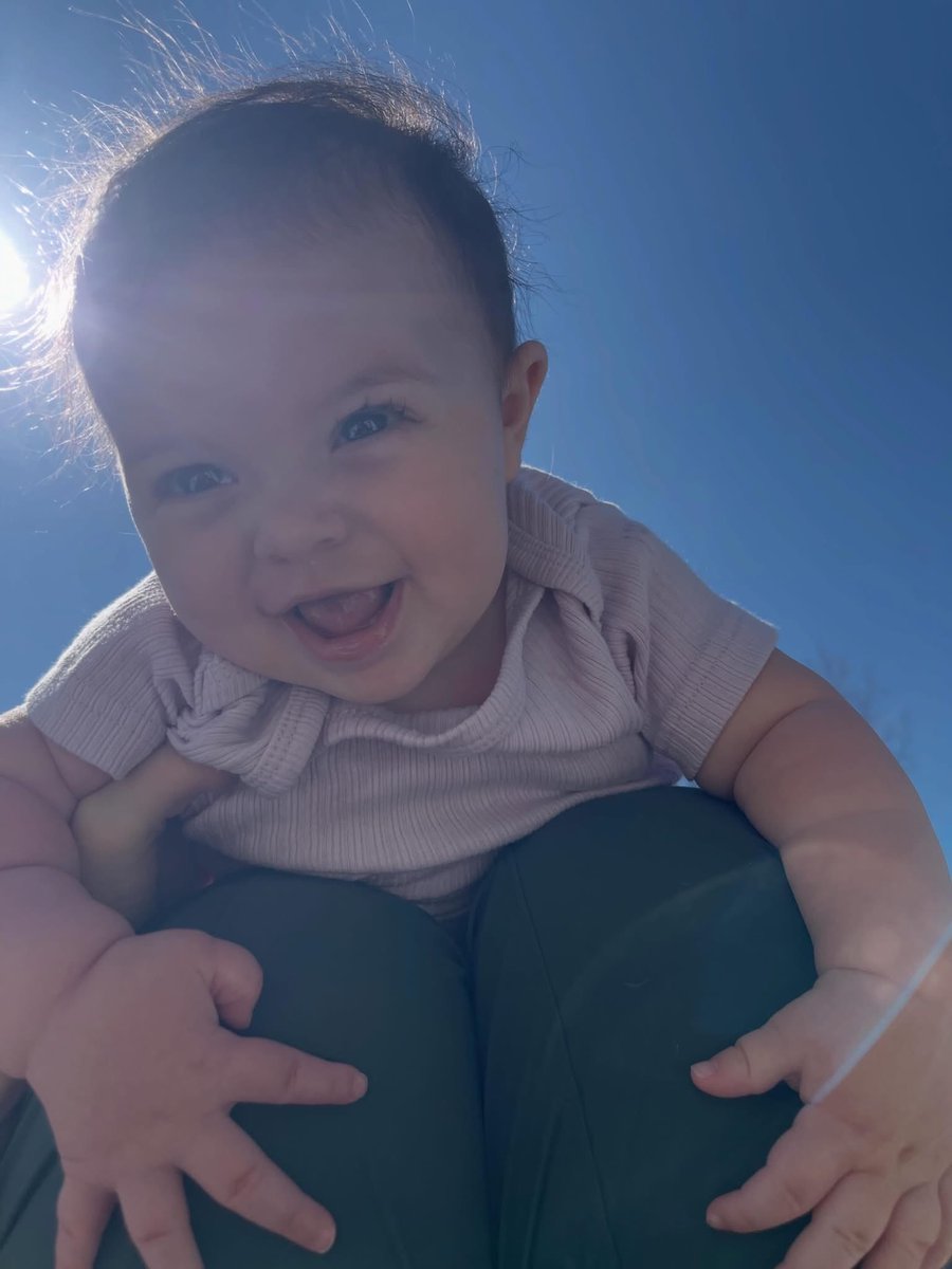 AlbertVaracallo's tweet photo. Happy 1st Mother’s Day and Happy Heavenly Mother’s Day…your 💜 lives on 🙏 #MothersDay #MelliehaLuanne https://t.co/ADH1RHT6wY