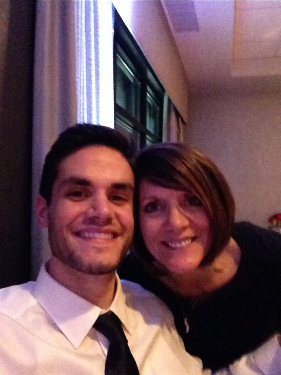 AlbertVaracallo's tweet photo. Happy 1st Mother’s Day and Happy Heavenly Mother’s Day…your 💜 lives on 🙏 #MothersDay #MelliehaLuanne https://t.co/ADH1RHT6wY