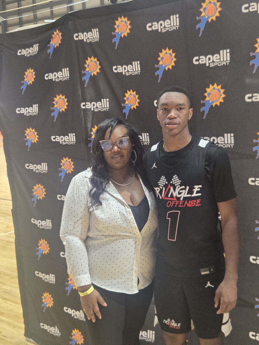 mosesk225's tweet photo. My second highlighted game of Day 2 at the Rock the Rock with @PaulBiancardi, powered by @BigShotsGlobal, turned into a grind-out battle between @SWVHustle2025 17U and Triangle Offense. This one wasn’t built on flashy runs or easy buckets. This was toughness and a war fought possession by possession. Every bucket had to be earned the hard way. Every rebound felt like a collision. Every defensive stop carried weight. Both squads stepped on the floor with something to prove, and neither side was backing down an inch.

Early on, defense ruled the game. Passing lanes disappeared, driving lanes got slammed shut, and clean looks were rare to come by. Bodies were flying, hands were active, and both teams made life miserable for each other offensively. Triangle Offense managed to scrape together a razor-thin 27-25 lead at the break, but this thing still felt completely up for grabs.

The second half only got nastier.
The intensity kept climbing possession after possession as both teams traded blows in a game that stayed tight nearly the entire way. The Hustle kept fighting and clawing right back every time Triangle looked ready to create separation, but down the stretch, Triangle finally found just enough breathing room with timely buckets, strong execution, and key defensive stops to slowly pry the door open and take the hard-fought 53-46 win.

Triangle Offense was led by #4 @William5Gause, who brought a relentless scoring attack all game long finishing with 16 points and 5 rebounds. Every time the game tightened up, he found a way to answer with a big play. Teammate #11 Kurt Curry added 13 points and 3 rebounds, stepping up with major buckets in key moments, while #1 @tresean1 chipped in 8 points and continued to apply pressure offensively.

The Hustle never stopped swinging, though. #5 @quintenwilson1_ battled all game long and stuffed the stat sheet with 16 points, 4 rebounds, 3 steals, and a block while bringing toughness on both ends of the floor. Teammate #3 @AshbyChadwick added 10 points, 6 rebounds, and 3 blocks, protecting the paint and making life difficult around the rim every single possession.

This wasn’t pretty basketball. This was survival basketball with toughness, heart, and competitive fire. And by the final buzzer, both teams had left everything they had on that floor.
