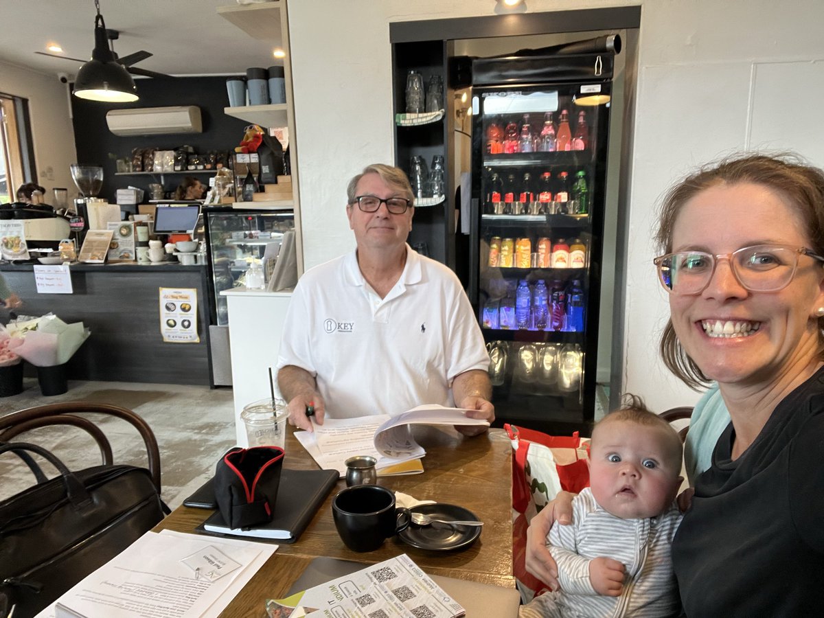 roopooify's tweet photo. Final planning session for upcoming QLD events where
@AgInstituteAus will be supporting. 

12/05 - Boonah SHS Teachers Field Day @OzPIEF 
12/05 - UQ GATTON Beers n Careers @UQ_News 
19/05 - Brisbane City Agribusiness Australia Brekkie Event @agribusinessaus https://t.co/MCiBZstCsg
