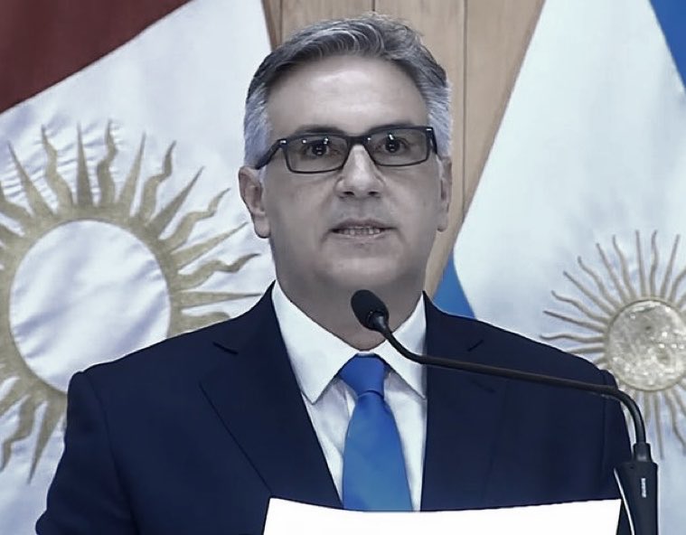 #CÓRDOBA | ¿Sabías que el degenerado fiscal de <a href="/MartinLlaryora/">Martín Llaryora</a> destina más de 2.500 MILLONES por mes a medios y periodistas mediante pauta oficial?