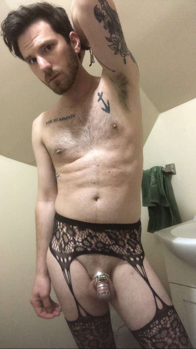Plutothepuppy24's tweet photo. @Gboiwussup is just the cutest. Begged me to show them off and I hope y’all reach out and say hi :)
#LGBT #LGBTQIA #gay #gayporn #gayasseating #gaycocks #gaytwitter #gaynsfw #nsfw #cock #dick #gaynude #pup #pupplay #bdsm #horny #streamer #chaturbate #alpha #findom #master https://t.co/ZC9yQTYJmI