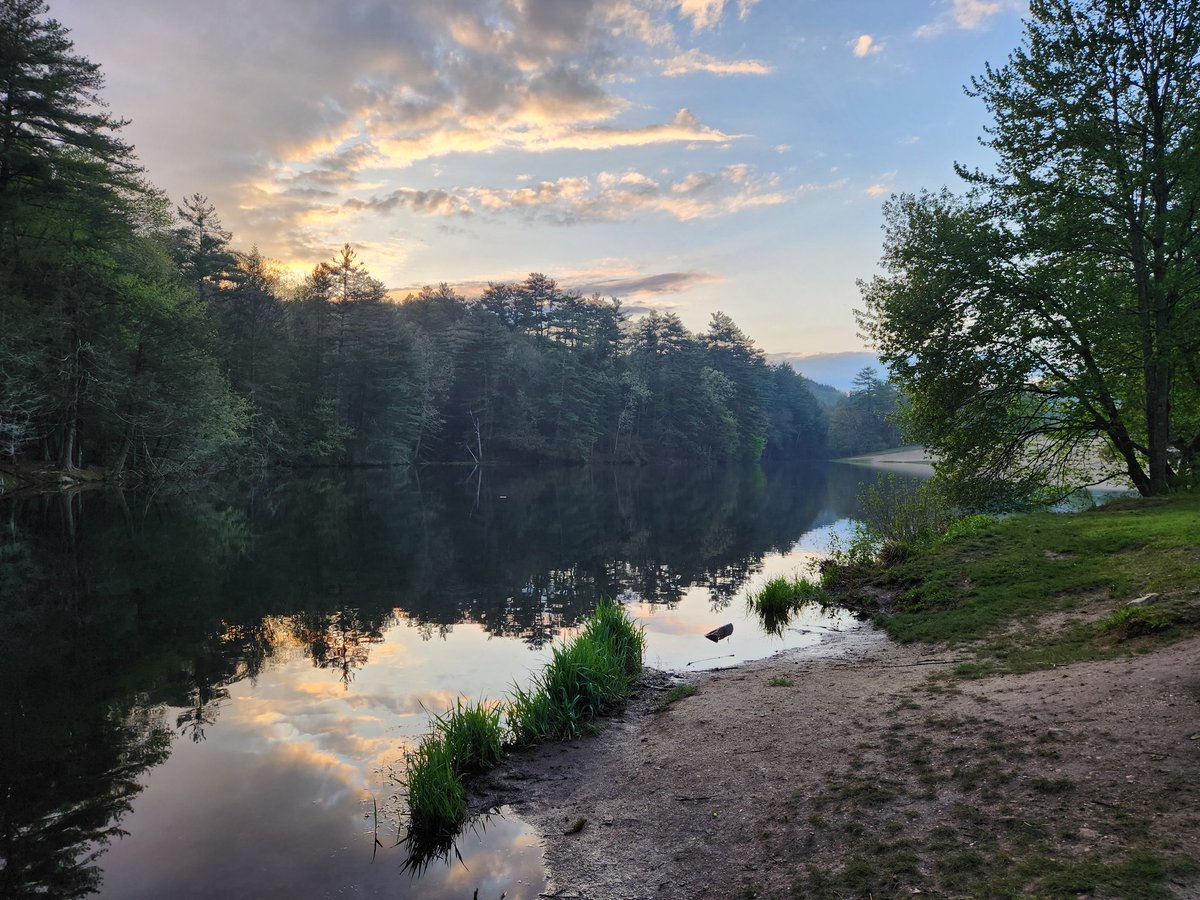 WOPR68's tweet photo. Did some stillwater fishing 🎣 at the local trout pond. https://t.co/ZNRqsiVxUo